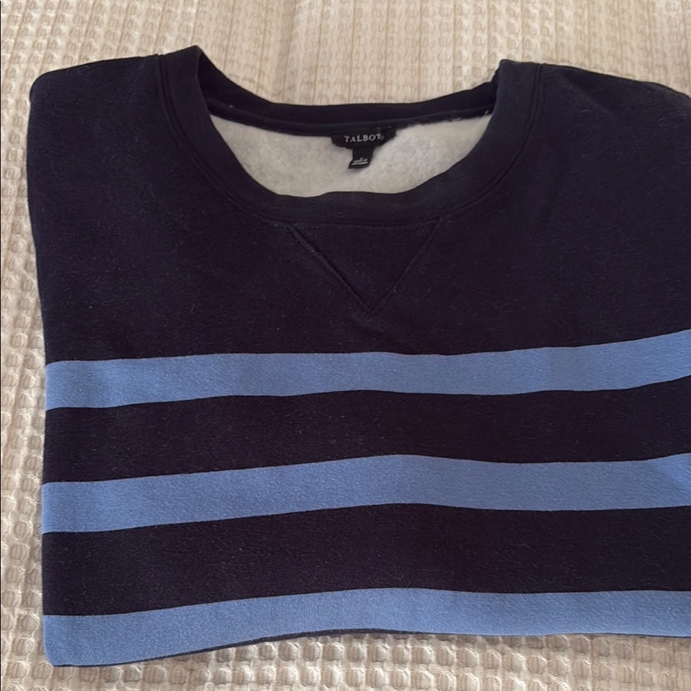 Talbots navy and blue women’s sweatshirt